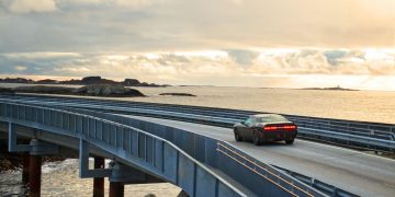 7 Driving Habits That Waste Gas Mileage